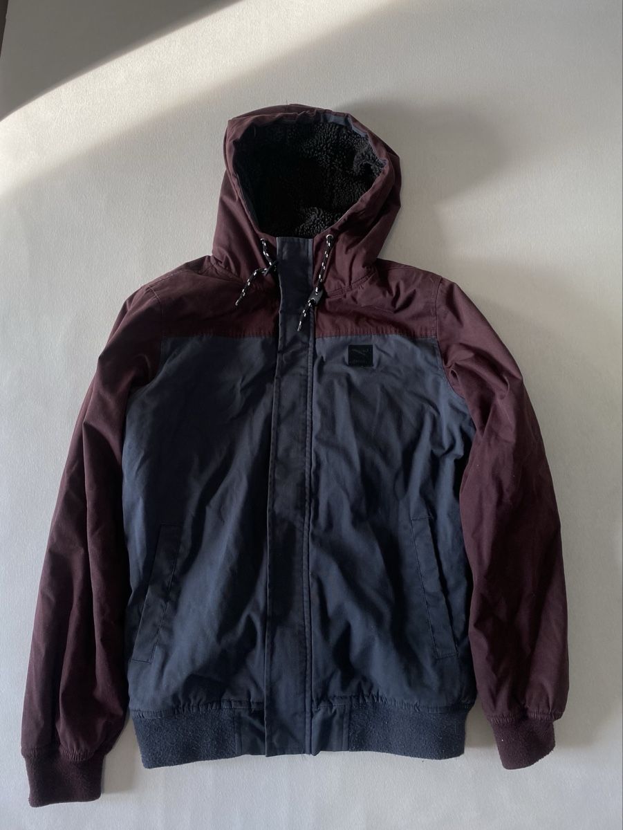 Iriedaily Giacche: Winterjacke mit Kapuze, Grösse S – Usato da Rickenbach SZ venduto da mathis567