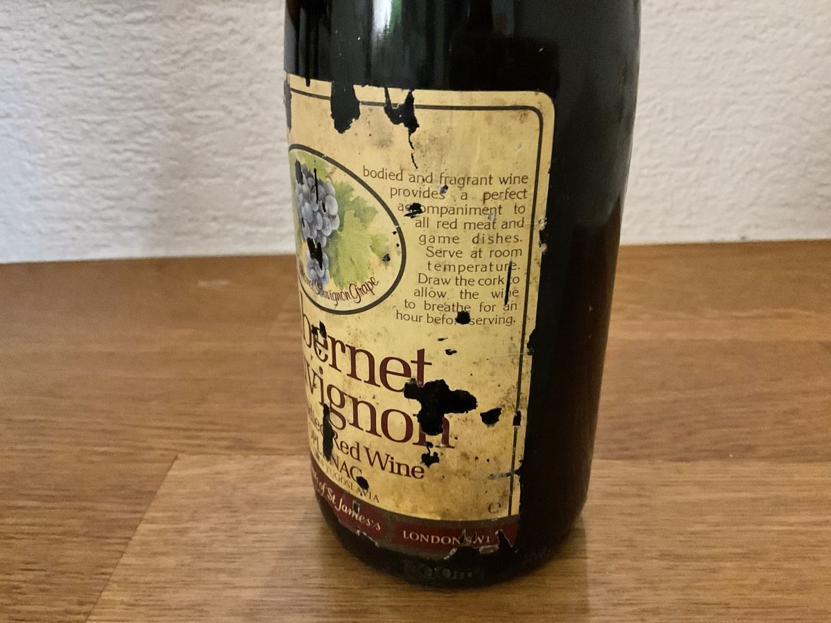 Vino: Cabernet Sauvignon / ALT – Nuovo (secondo la descrizione) da Bern venduto da kano68 2