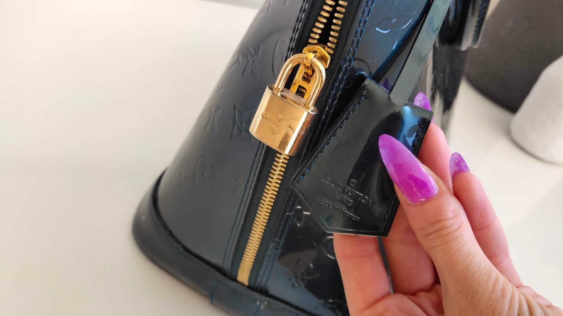 Louis Vuitton Borse da donna: Louis Vuitton Alma GM petrol / blau – Usato da Meilen venduto da Aphrodite87 5