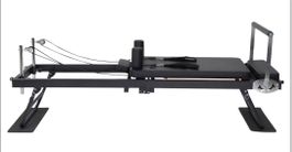 Pilates Reformer Studio Gerät schwarz neuwertig