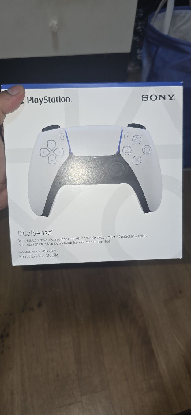 Sony Controller: Ps5 Controller weiss versiegelt – Nuovo e nell'imballaggio originale da Mittelhäusern venduto da mat_w8ng