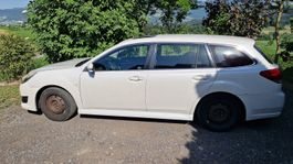 Subaru Legacy 2.5i S AWD