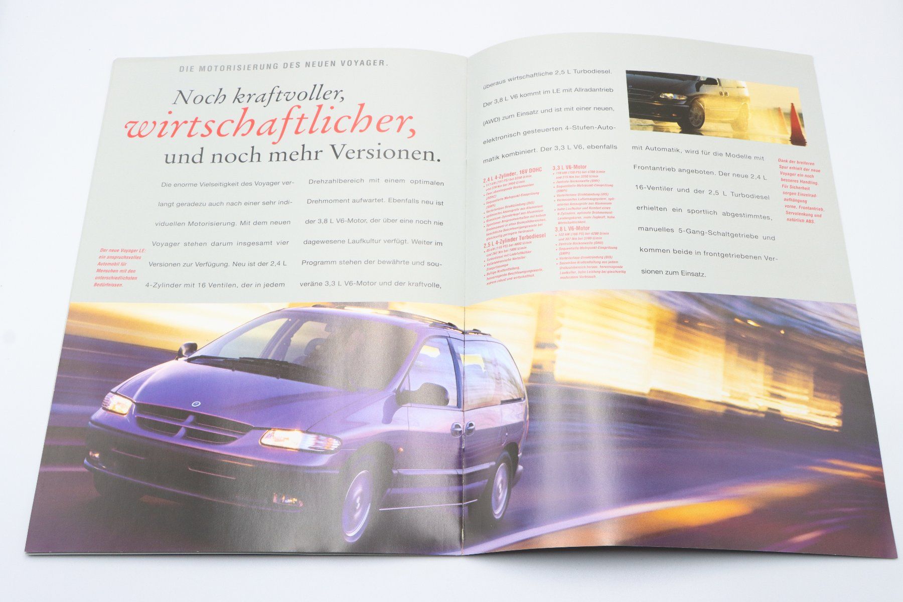 Chrysler Documenti: Chrysler Voyager 1995 Prospekt – Usato da Bühl b.Aarberg venduto da Collectorpassions 4