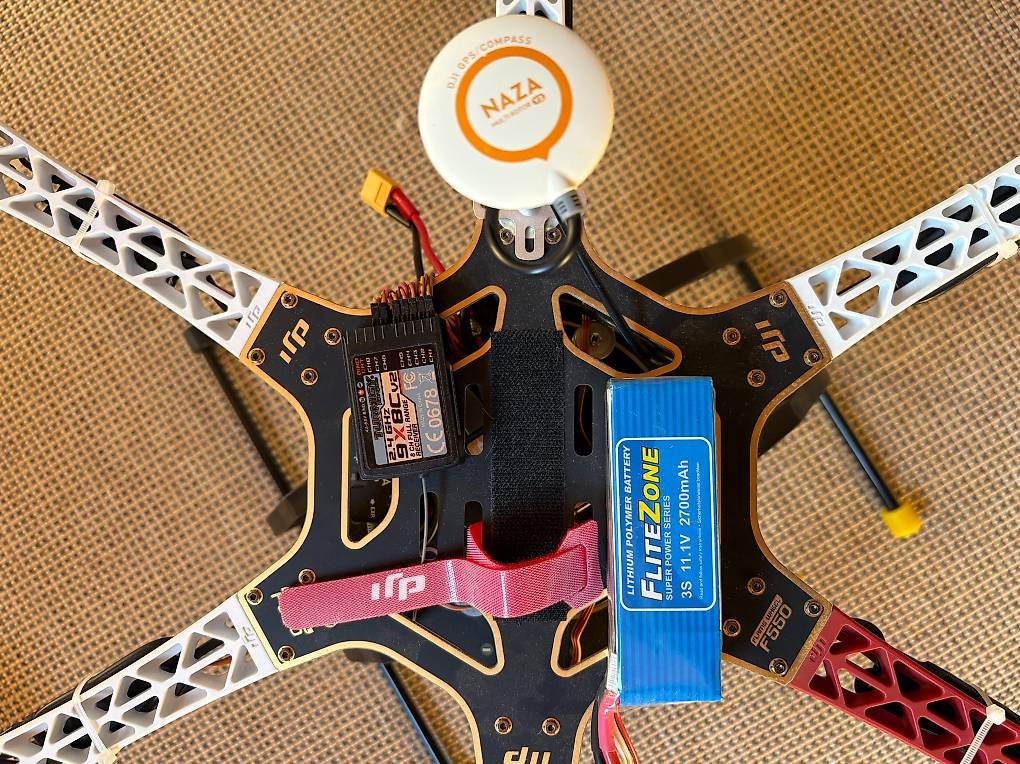 DJI Modellismo RC: DJI F550 Hexacopter Drohne – Usato da Hinwil venduto da Hiwikeb 1
