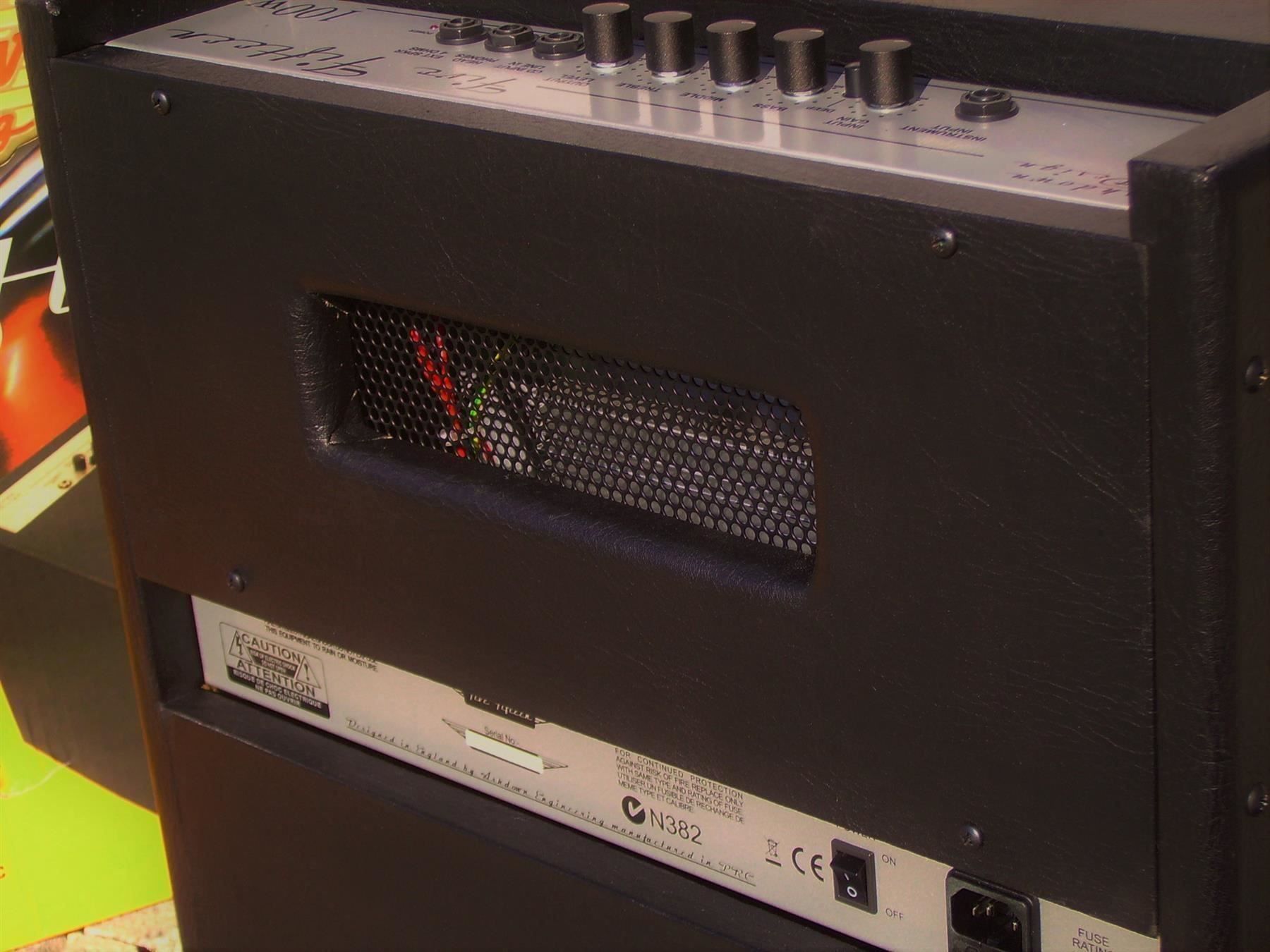 Amplificatori: Combo Bass-Verstärker  100 Watt – Nuovo (secondo la descrizione) da Wöschnau venduto da Musikhaus-Luethy5012 6