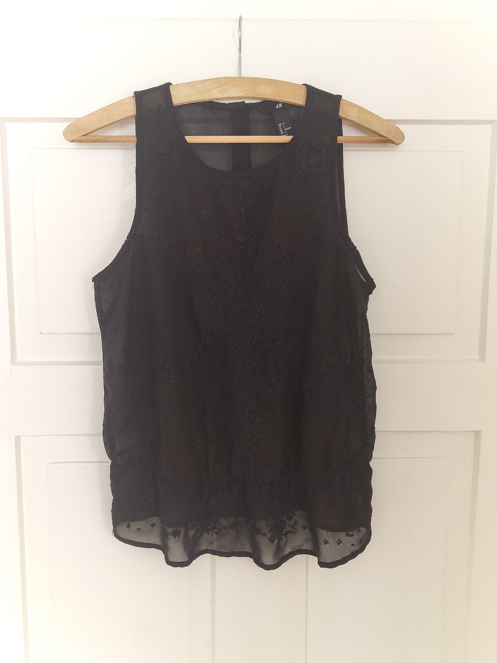 H&M Camicette: Besticktes schwarzes H&M Top, Grösse 36 – Usato da Wettingen venduto da flo_lh7r