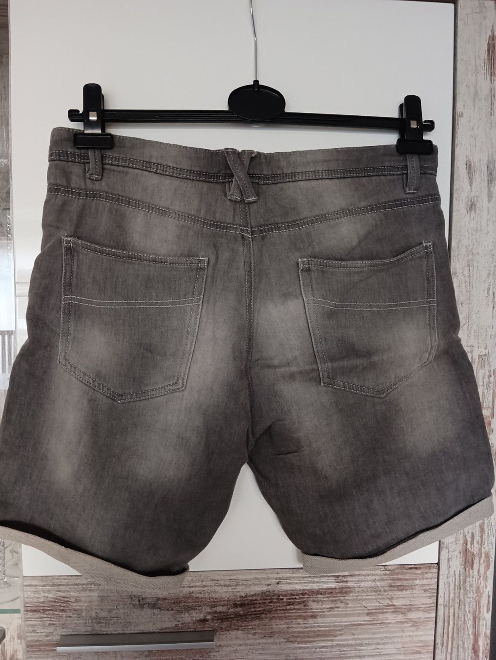 Jeans: Herren Hose kurz Gr. M – Gebraucht aus Schöfflisdorf von kin_2dp9