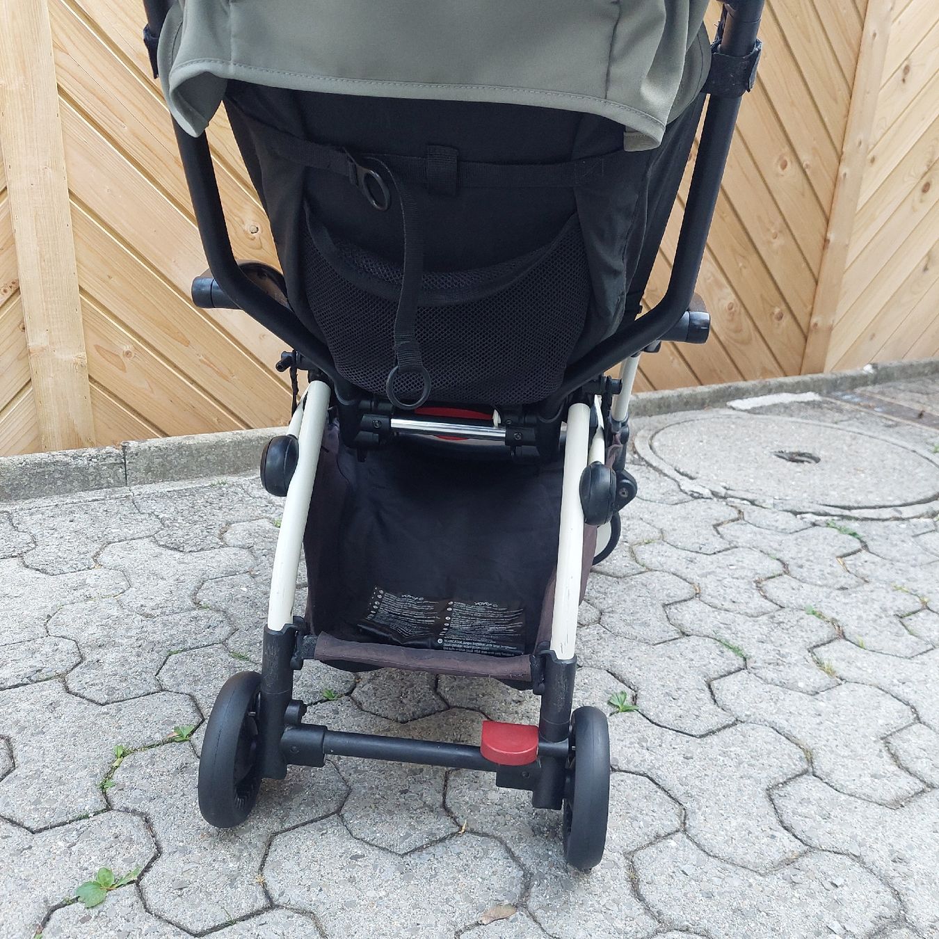 Babyzen Poussette: Babyzen YOYO2 Oliv – D'occasion à Belp par masterdriftking 4