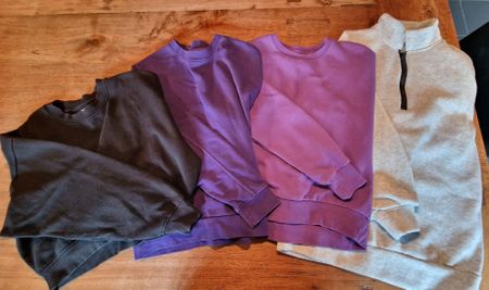 Diverse Damen Hoodies in der Grösse S
