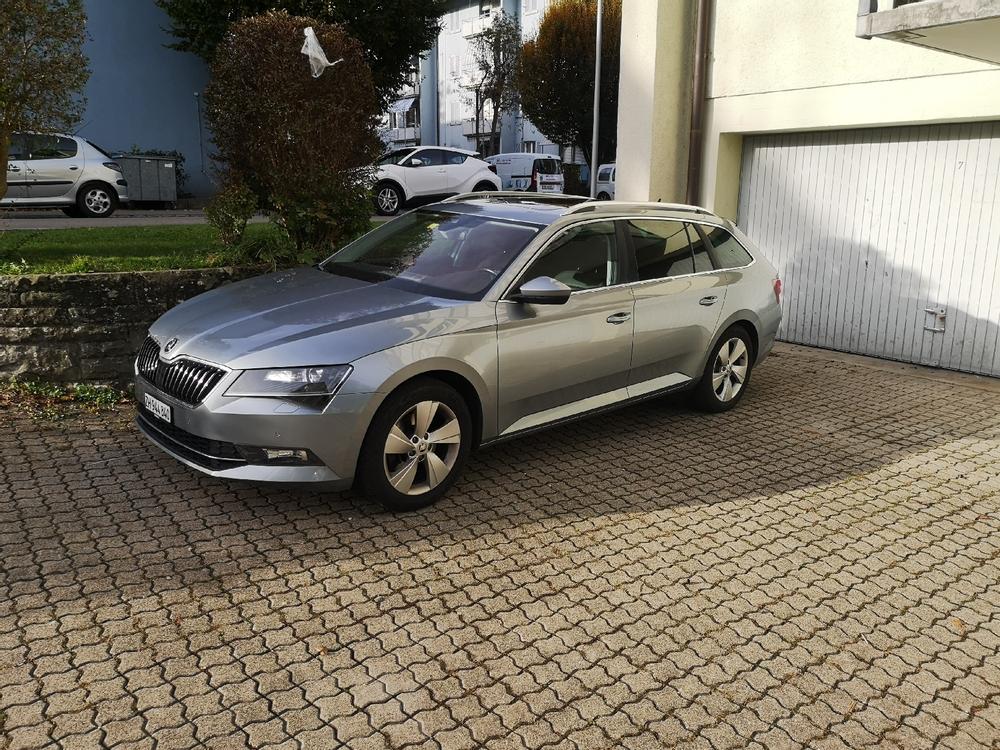 Skoda Superb 2.0tdi VOLLAUSSATTUNG