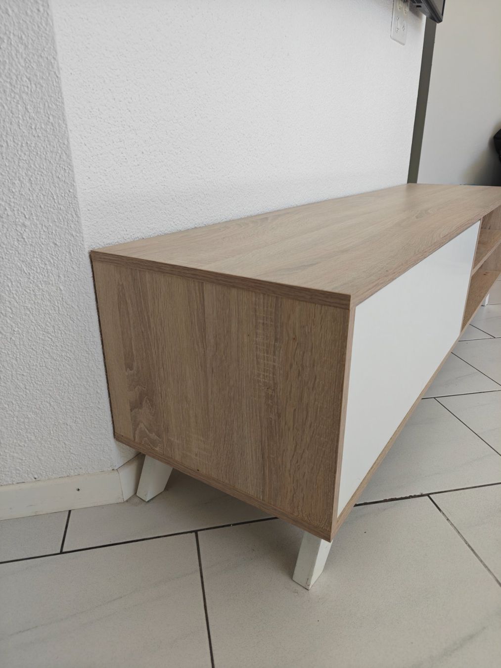 Mobili TV: Sideboard, Low-Board, Fernsehmöbel – Usato da Luzern venduto da tob_nk7n 2