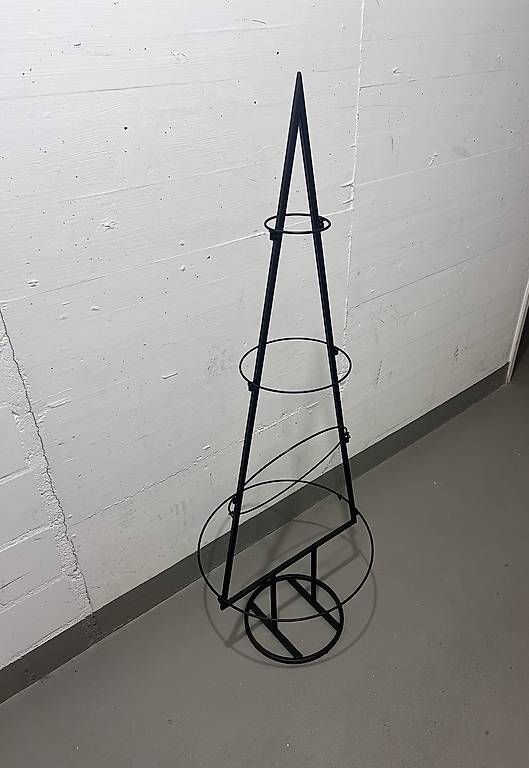 Tutte le decorazioni: Schwarzer Tannenbaum aus Metall  – Nuovo e nell'imballaggio originale da Solothurn venduto da sl_27 1