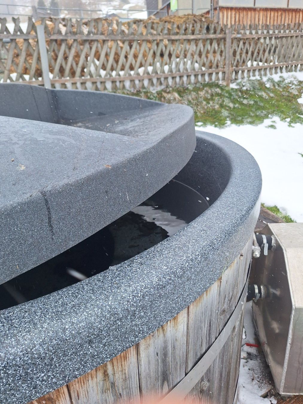 Altre Decorazioni per giardino: Hotpot mit Ofen – Usato da Sufers venduto da Bergmassiv 2