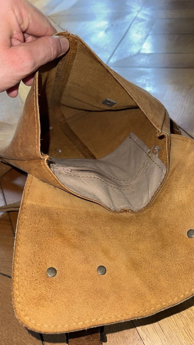 Rucksäcke: Hübscher Voll-Lederrucksack – Gebraucht aus Basel von reuse_ 2