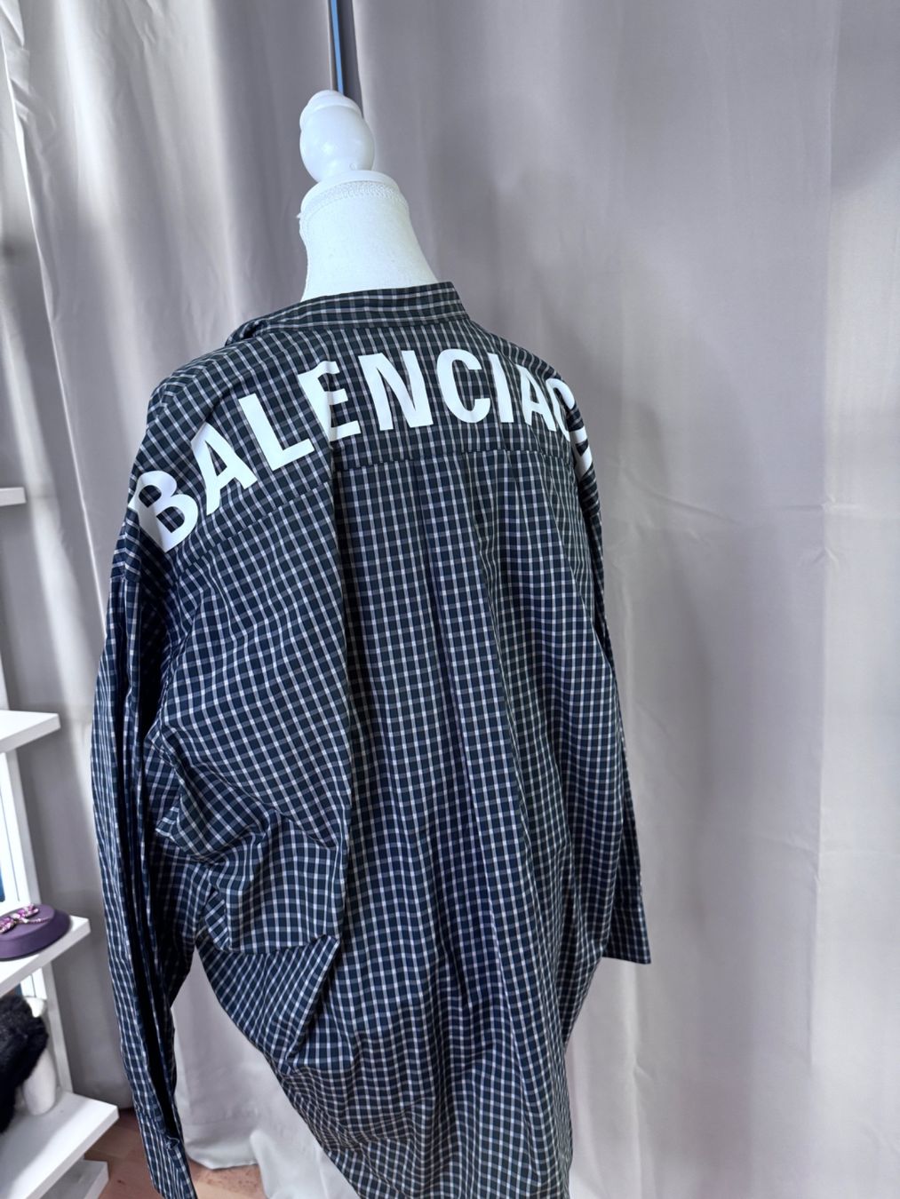 Balenciaga Camicette: Balenciaga Bluse – Usato da St. Moritz venduto da Capricorn88