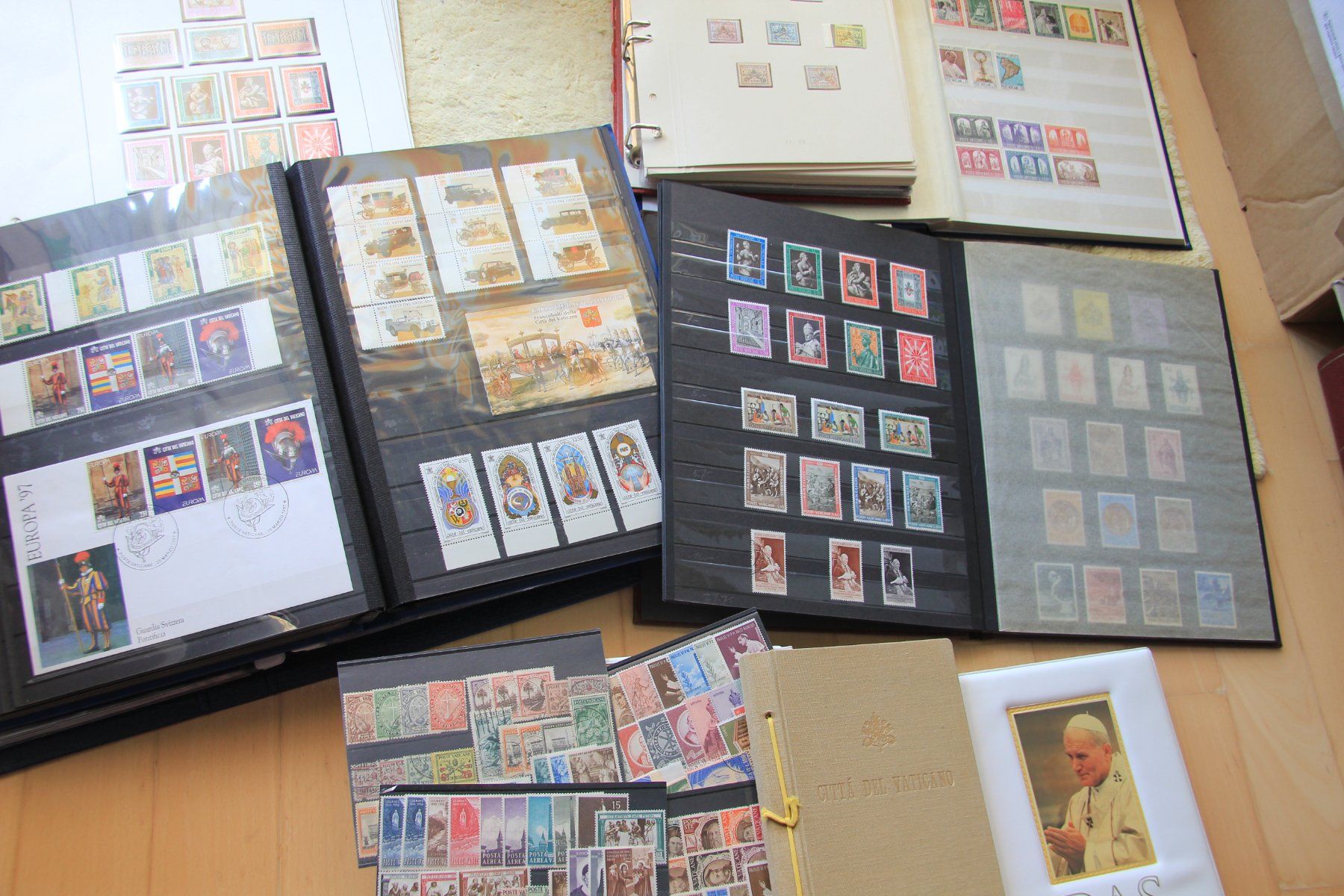 Alle Briefmarken: Sehr grosse VATIKAN Sammlung – Gebraucht aus Schlieren von Sternstunde2 8