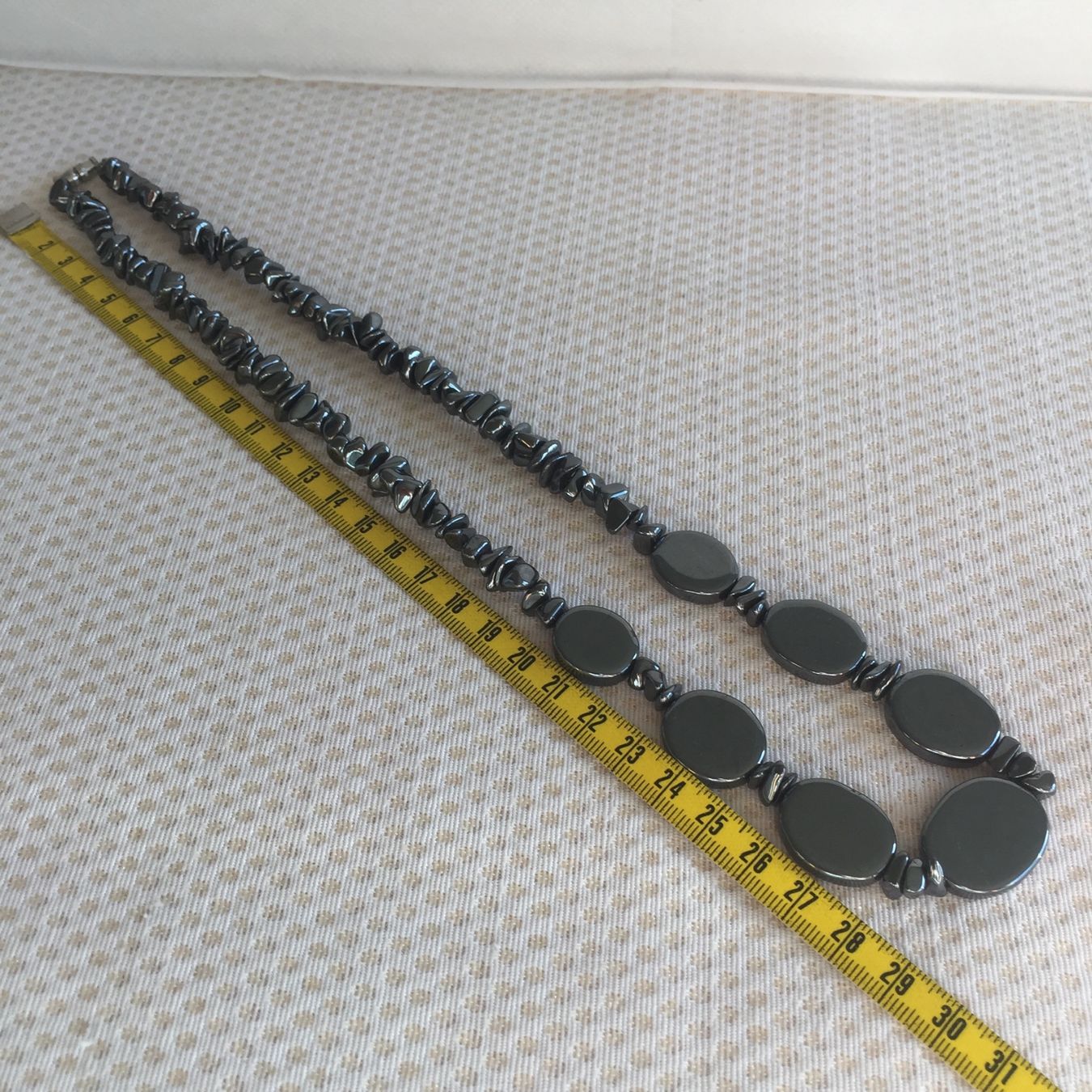 Catenine: Collier en hématite – Usato da Sion venduto da accroshoes 4