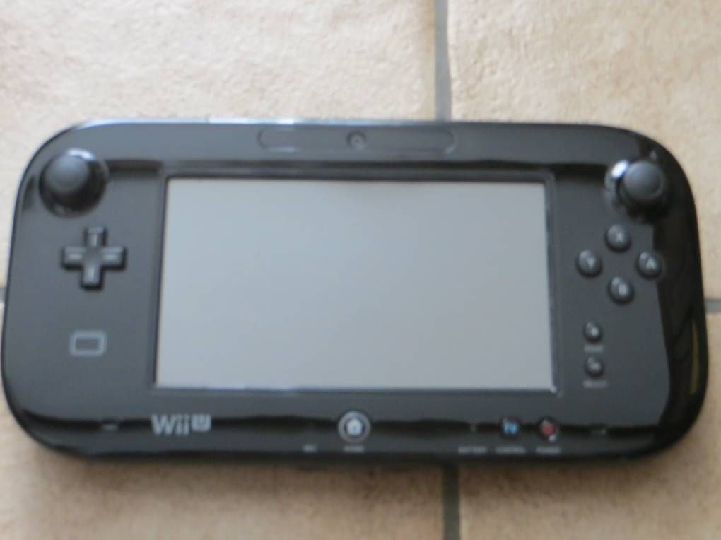 Nintendo Console: Wii U Spiele/ Wii u Pad – Difettoso da Büren an der Aare venduto da Gubbler 4