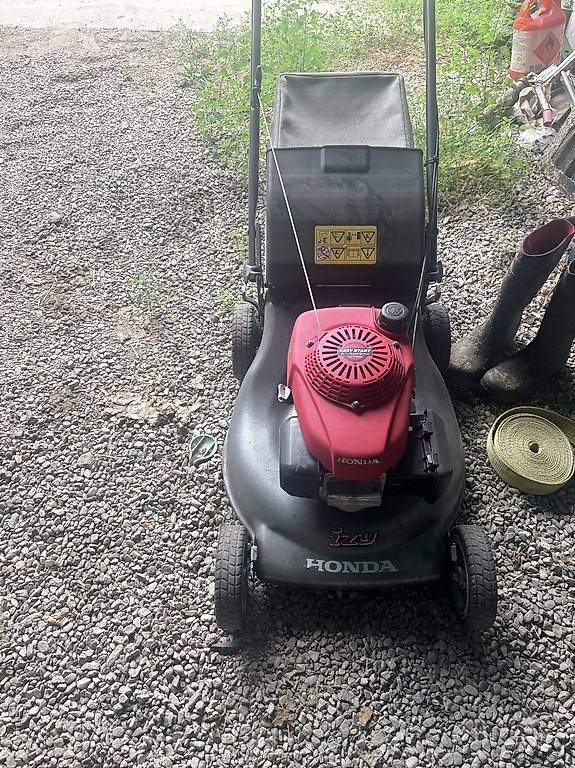 Tondeuses à gazon: Tosaerba Honda – D'occasion à Arbedo par AgriminoM