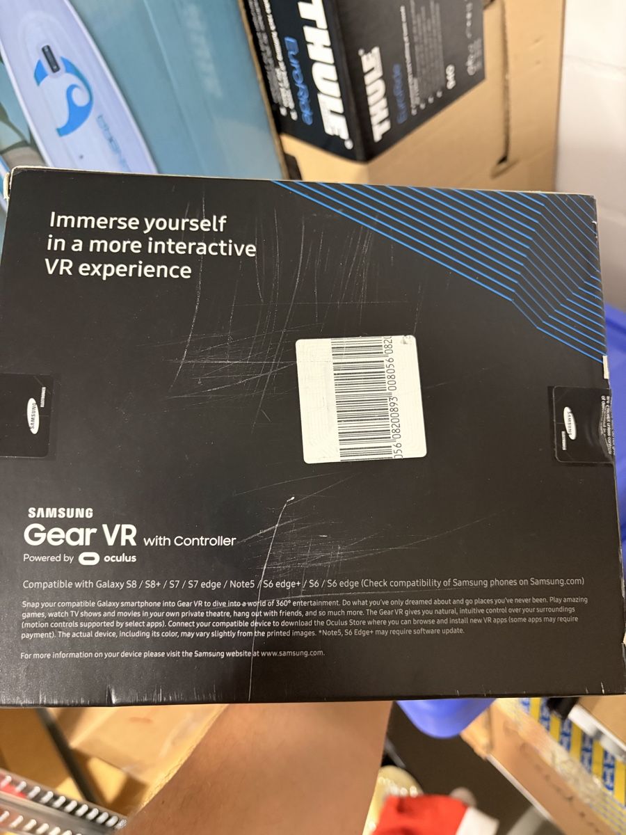 Samsung Casque VR: Samsung Gear VR with Controller  – D'occasion à Kölliken par MaRo1303 3