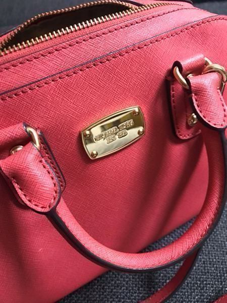 Michael Kors Borse da donna: Sac à main Michael Kors – Usato da Sion venduto da DayJenn 1