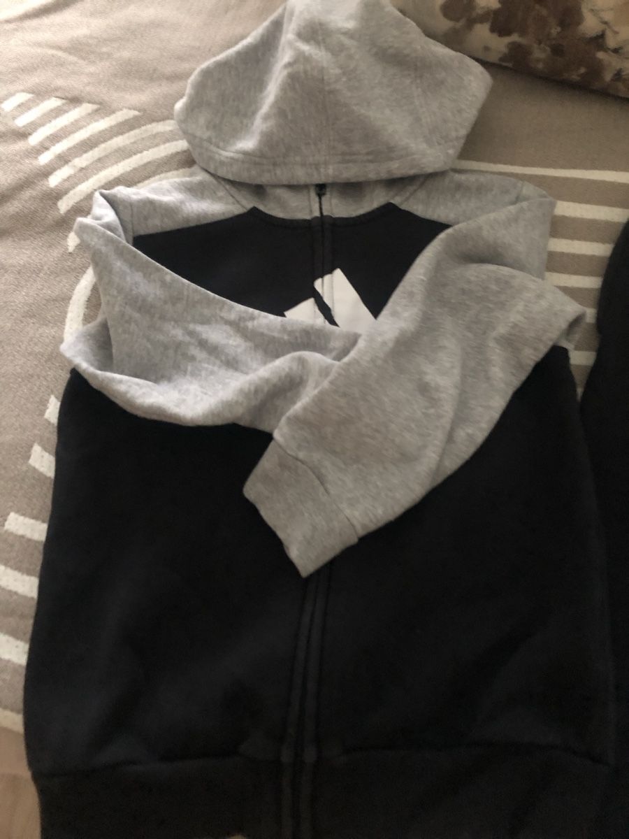 Adidas Jumpsuits: Tuta Adidas  – Gebraucht aus Uster von mar_pqx5 1