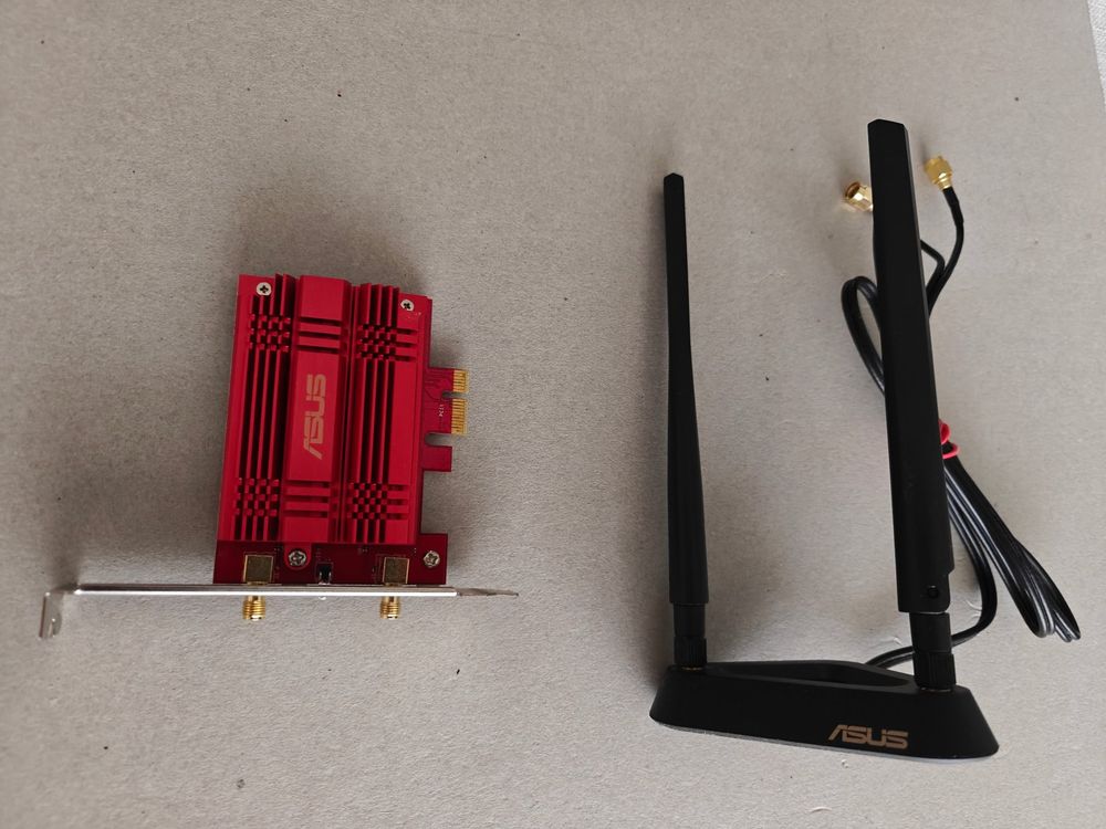 Scheda Wi-Fi PCI-Express AC1300 Asus PCE-AC56 – Dual Band 2.4/5GHz, 400/867 Mbps, 2 Antenne, Beamforming