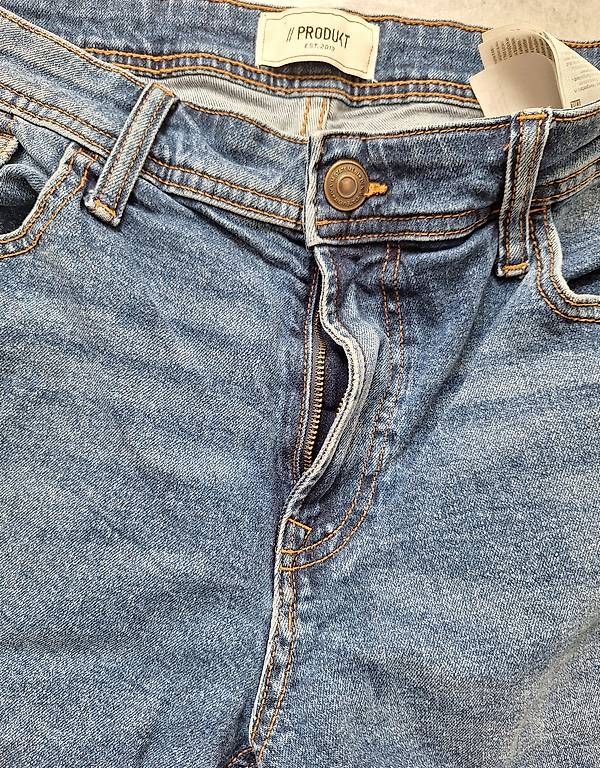 Jeans: Jeans court L/XL – Gebraucht aus Riaz von italo75 2
