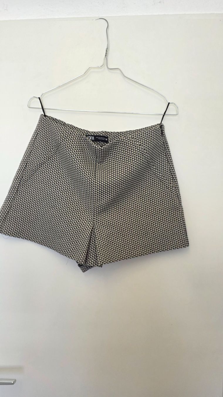 Zara Hosen: Shorts – Gebraucht aus Dübendorf von Jolenia
