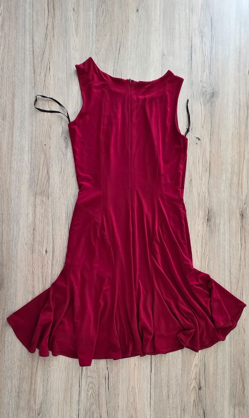 Kleider: Kleid Damen  - Swing – Gebraucht aus Nürensdorf von Ez-Shop 4