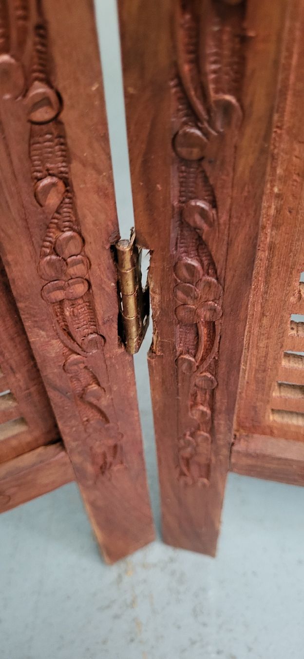 Articoli in legno: Holzpaneele, geschnitzt,  Holz-Deko, muss restauriert werden – Difettoso da Figino venduto da mayam63 1
