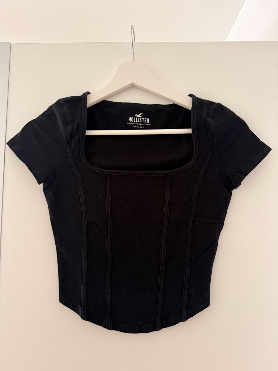 Hollister Top: Hollister Tshirt  – Usato da Steinhausen venduto da ann_b2rn