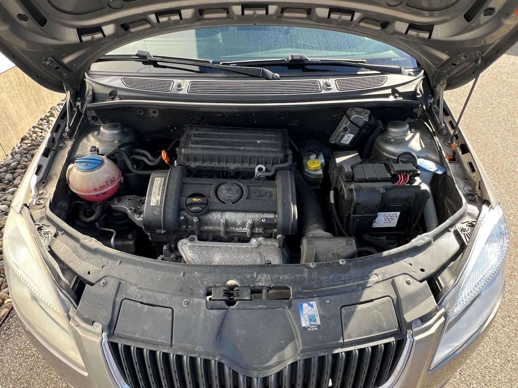Skoda Automobili: Skoda Fabia 1,4l 16V – Usato da Safenwil venduto da vw-teile 4