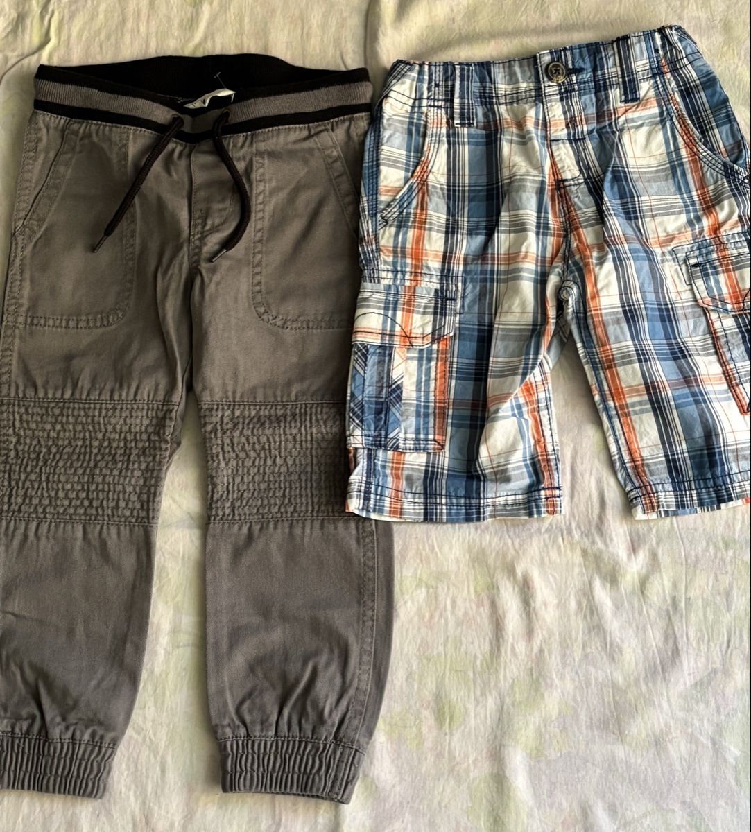 H&M Ensembles coordonnés: Kinderkleidung – Neuf (Voir description) à Wichtrach par oem_7glc