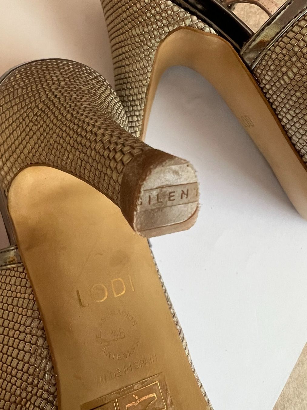 Scarpe da donna: Elegante Pumps – Usato da Winterthur venduto da Green-Future 6