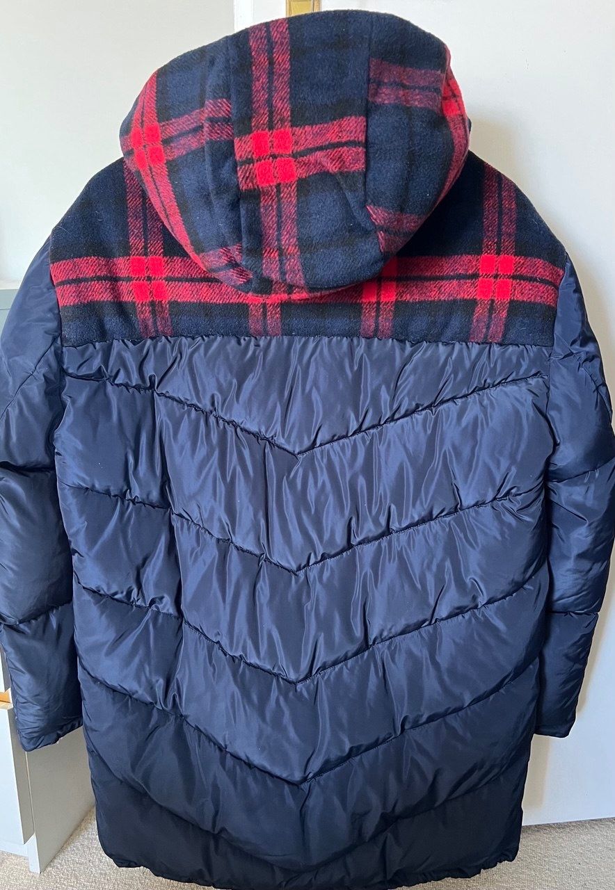 Cappotti: SCERVINO STREET Down Coat – Usato da Vésenaz venduto da ane_l7pg 1