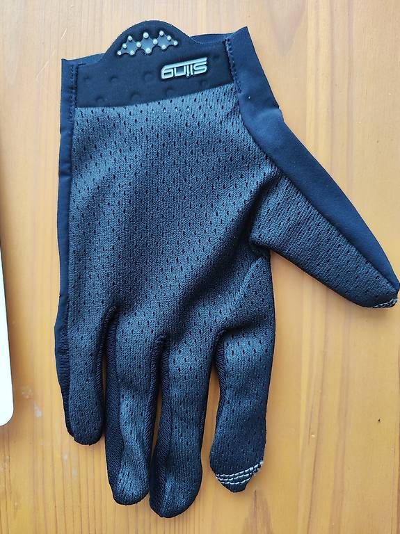 Gants & mitaines : Velo Handschuhe – D'occasion à Sempach par omar013 2