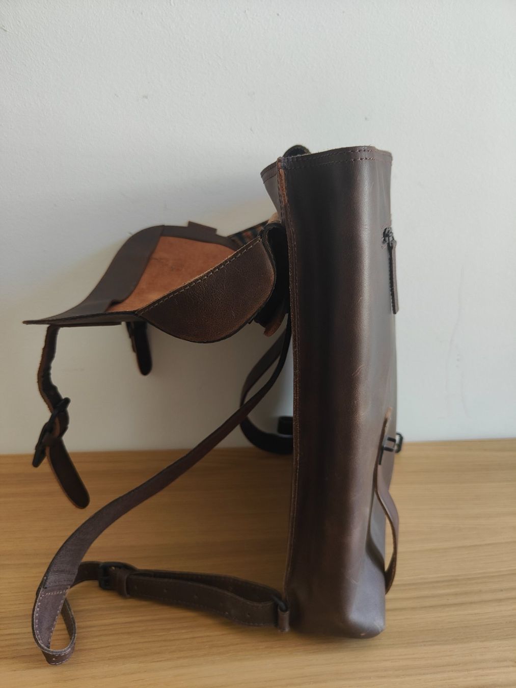 Aunts & Uncles Zaini: Lederrucksack, Aunts & Uncles, guter Zustand – Usato da Olten venduto da Gegendiekultur 4