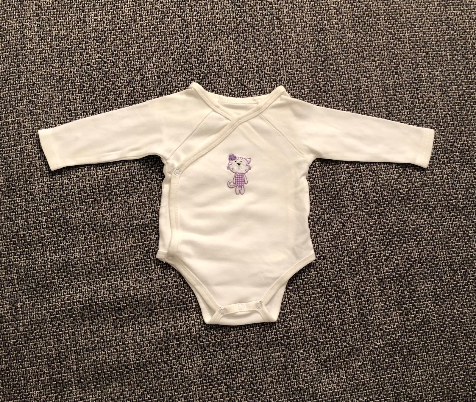 Biancheria intima: Weisses Baby Body, Gr. 60 – Usato da Langnau am Albis venduto da snla_scc9