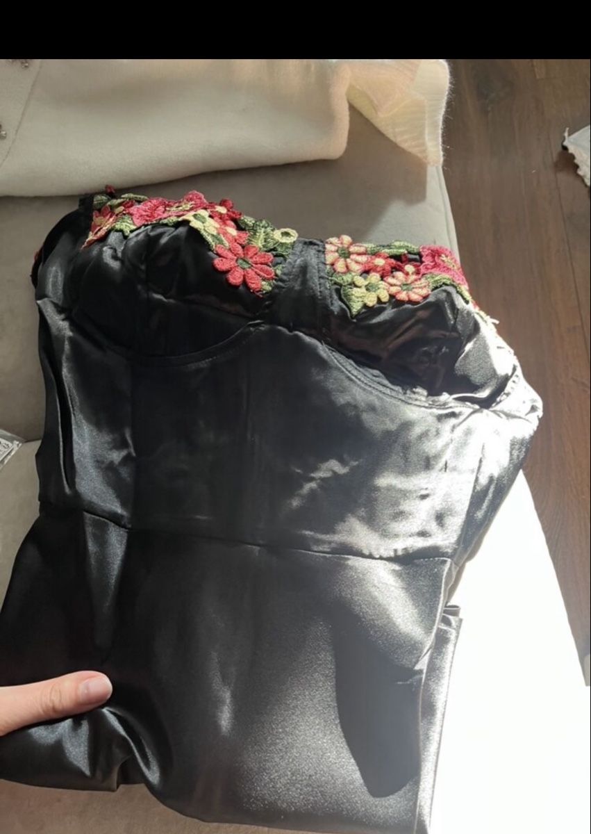 Vestiti: Dress kleid gr.34 – Nuovo (secondo la descrizione) da Bülach venduto da asy_v9jt 1