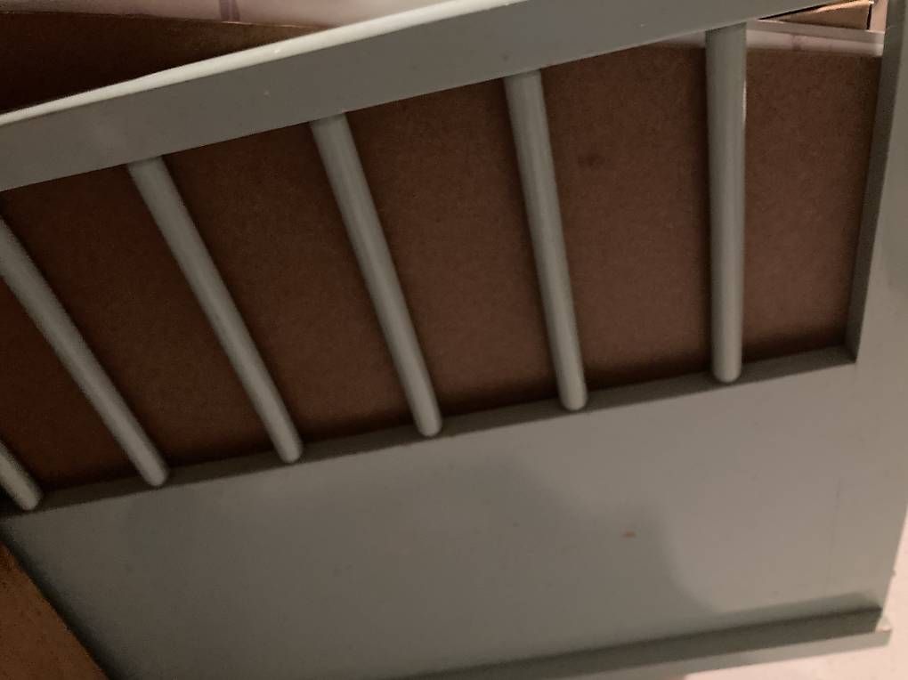 Letti: Süsses vintage Kinderbettchen mint mit Matratze – Usato da Bern venduto da Micalua 1