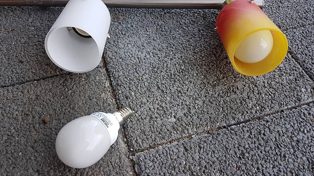 Lustres & lampes de plafonds: Esstischlampe LED – D'occasion à Burgistein par kea74 2