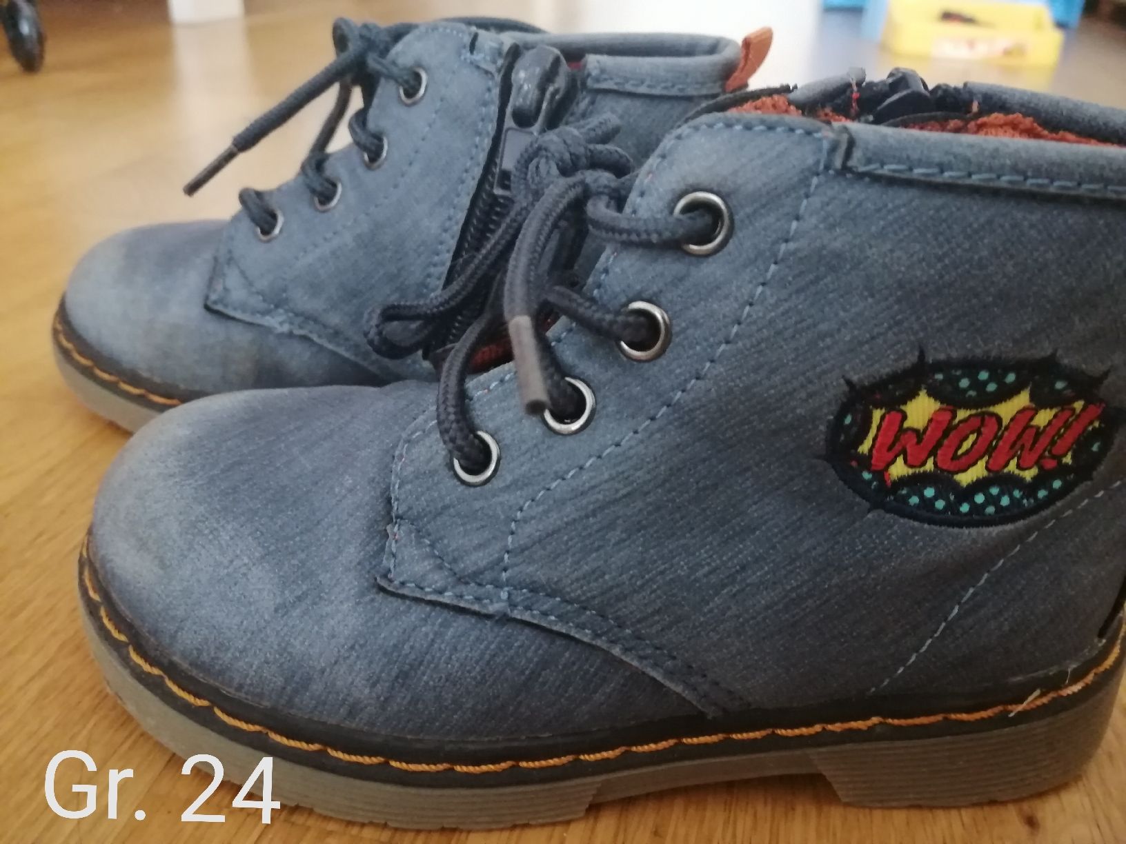 Schuhe für Jungen: Kinderschuhen set Gr. 23-24 – Gebraucht aus Oensingen von jia_gs8g 1