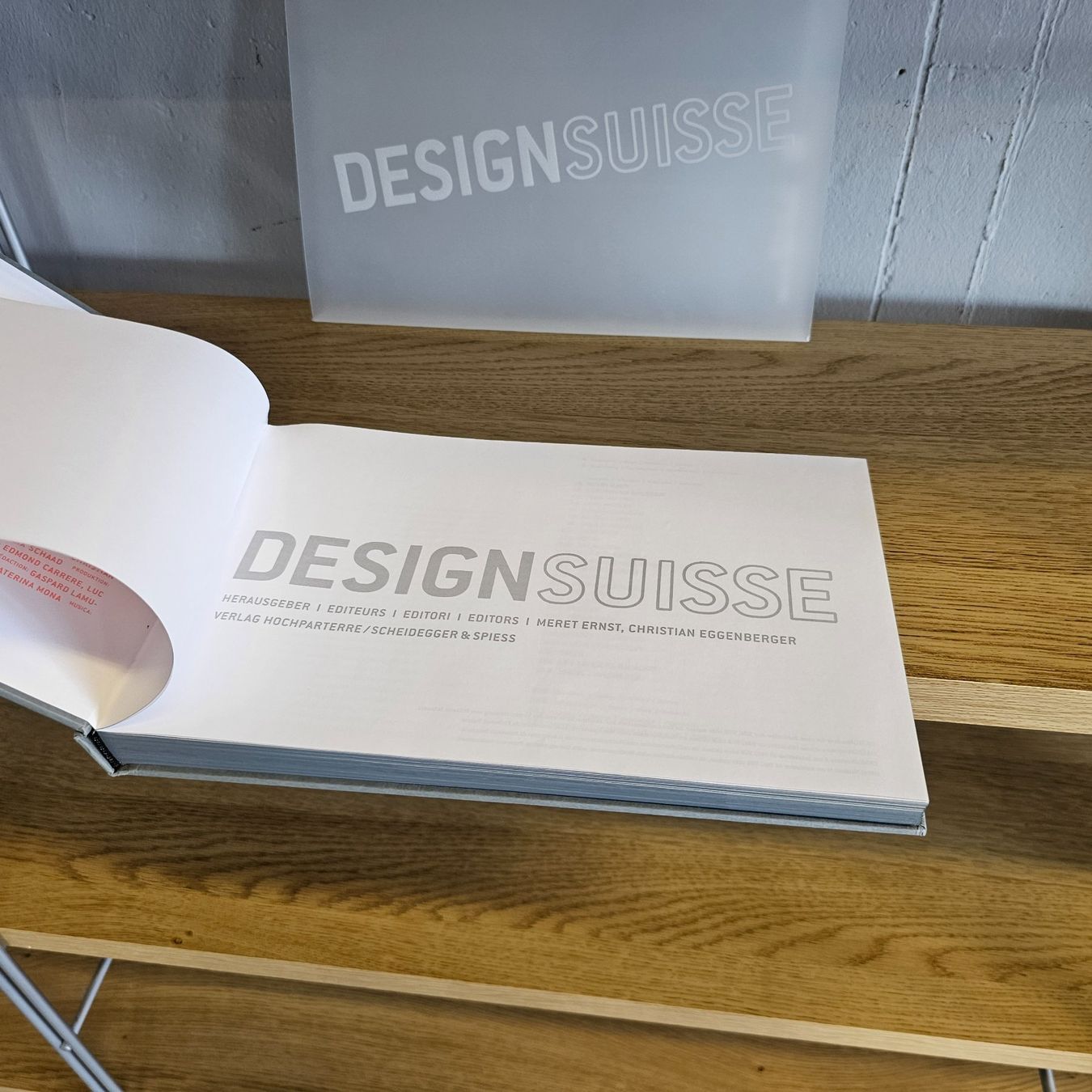 Libri: Design Suisse Buch2005 SRG Buch mit DVD – Usato da Nottwil venduto da Wondewa-Shop 3