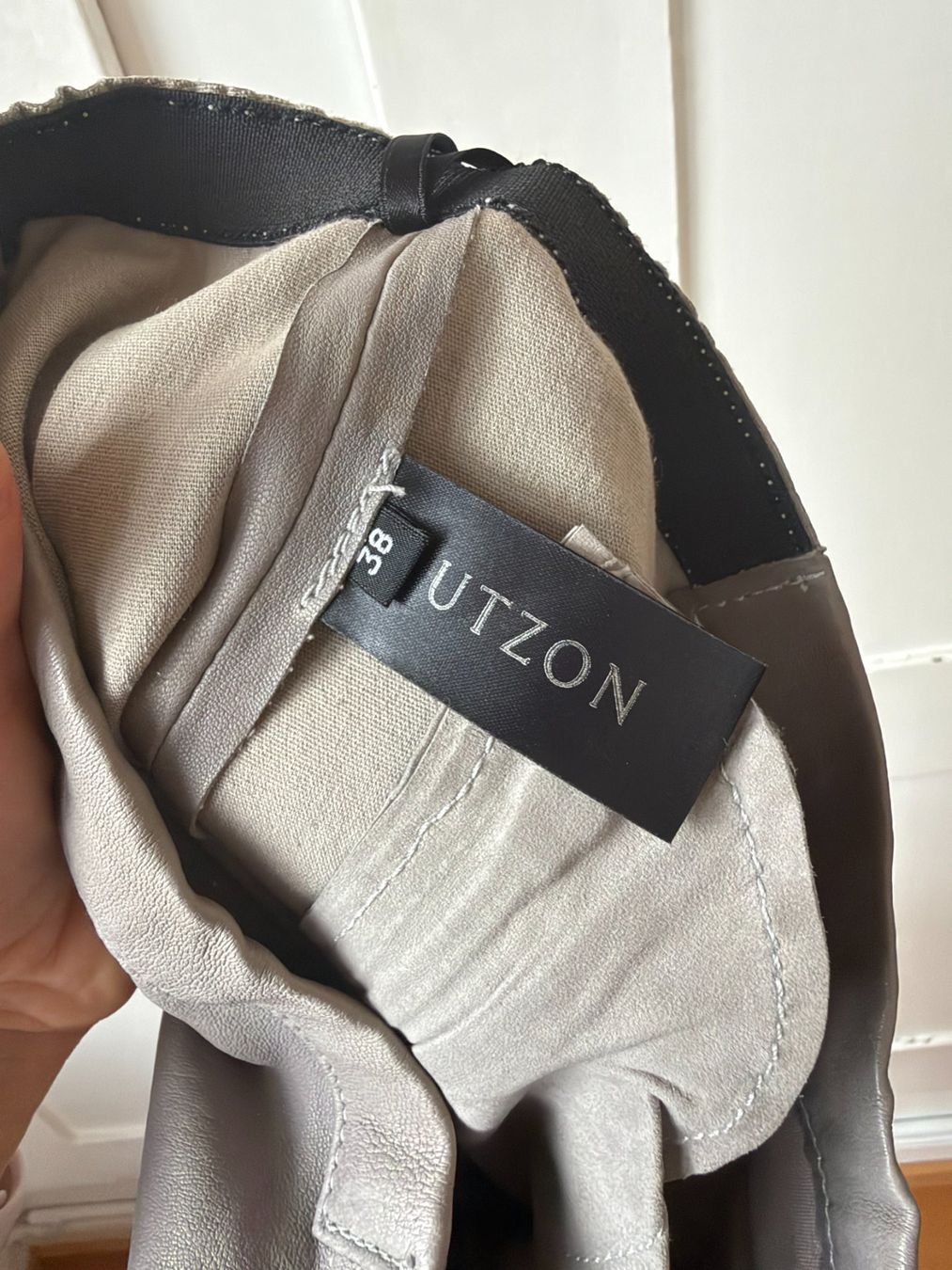 Leggings: Utzon Lederleggings hellgrau, Gr. 38 – D'occasion à Neukirch an der Thur par foundby. 1