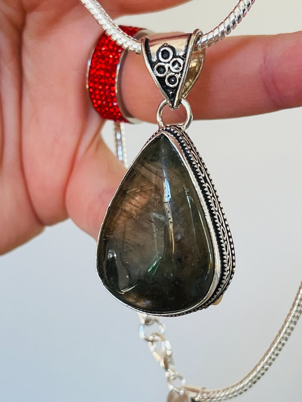 Ketten: Labradorite Gemstone HandmadeJewelry – Neu und originalverpackt aus Genève von AGBERG 1