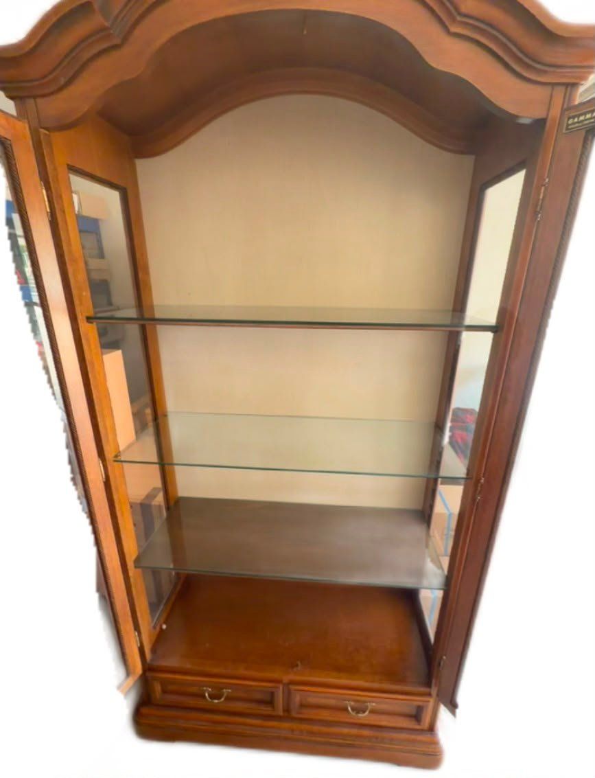 Vetrine: Holzschrank Vitrine – Usato da Rickenbach Sulz venduto da sonerela 2