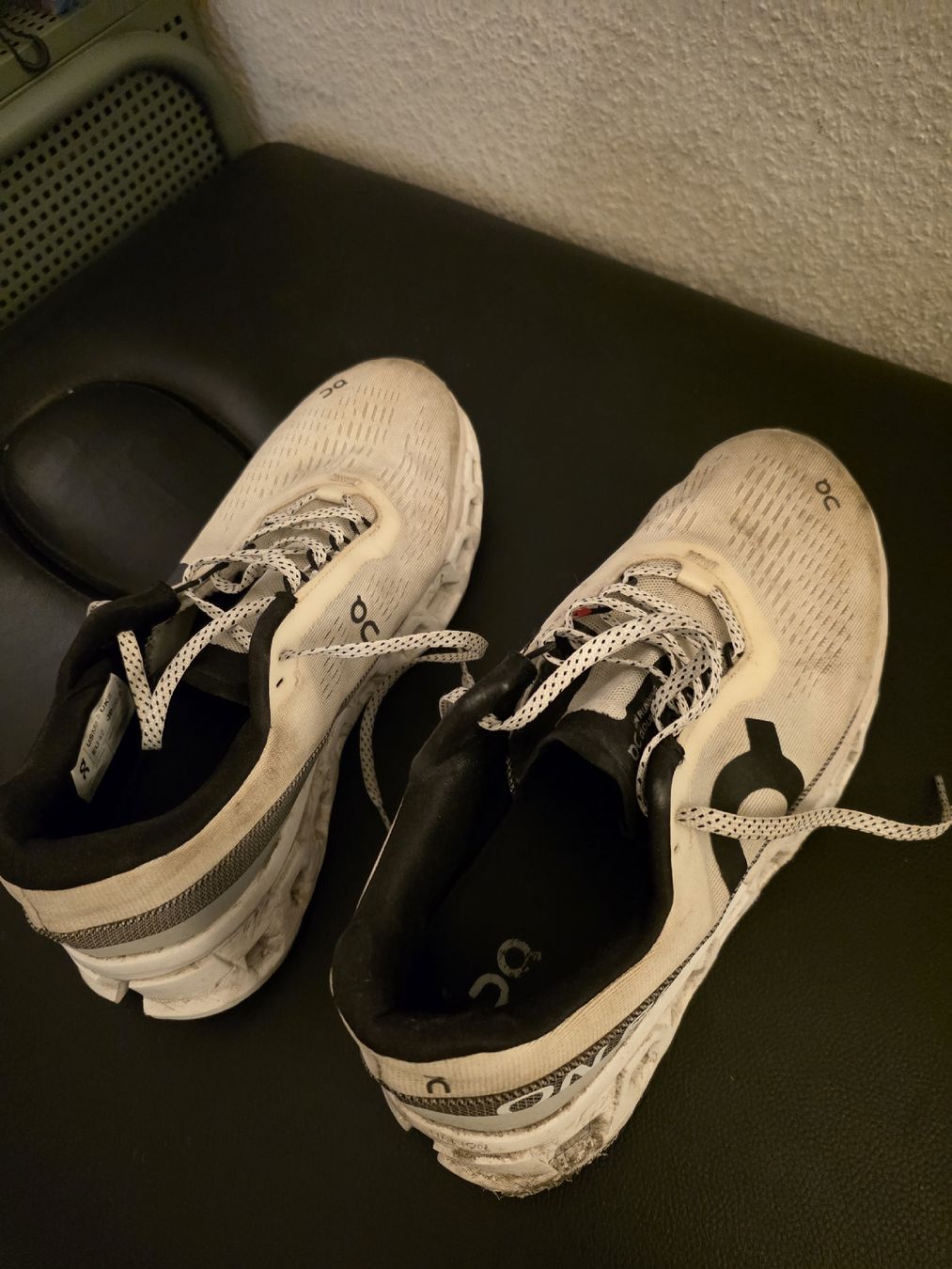 Herrenschuhe: ON CLOUDMONSTER 2 – Gebraucht aus Lausanne von Lennox09