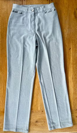 Schöne Stoffhose von SSC in grau, Gr. 36