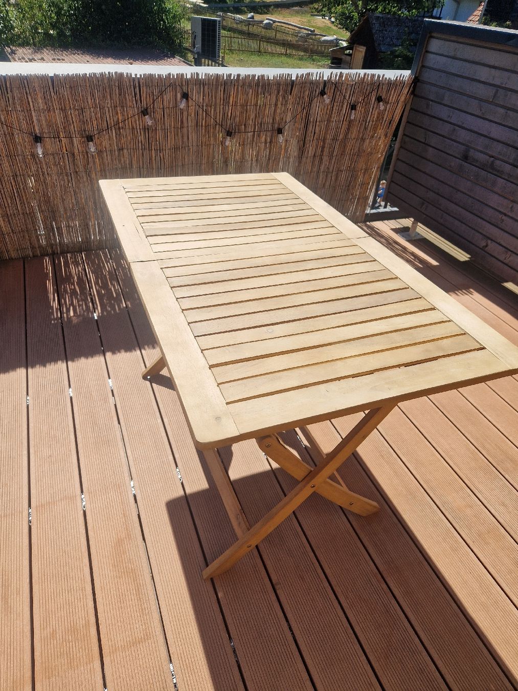 Tables: Gartentisch Akazienholz  – D'occasion à Buttwil par SabrinaA03